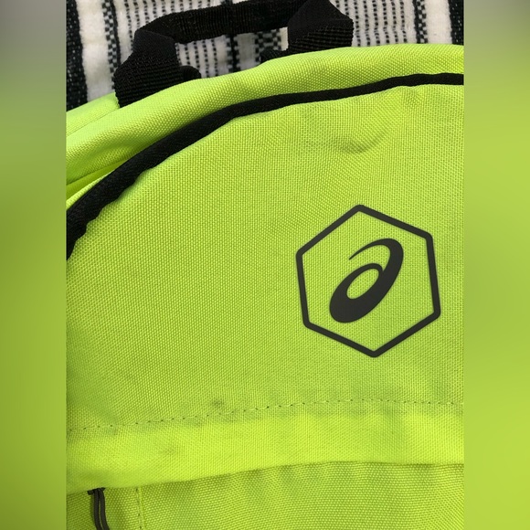 asic neon yellow backpack - Picture 3 of 5